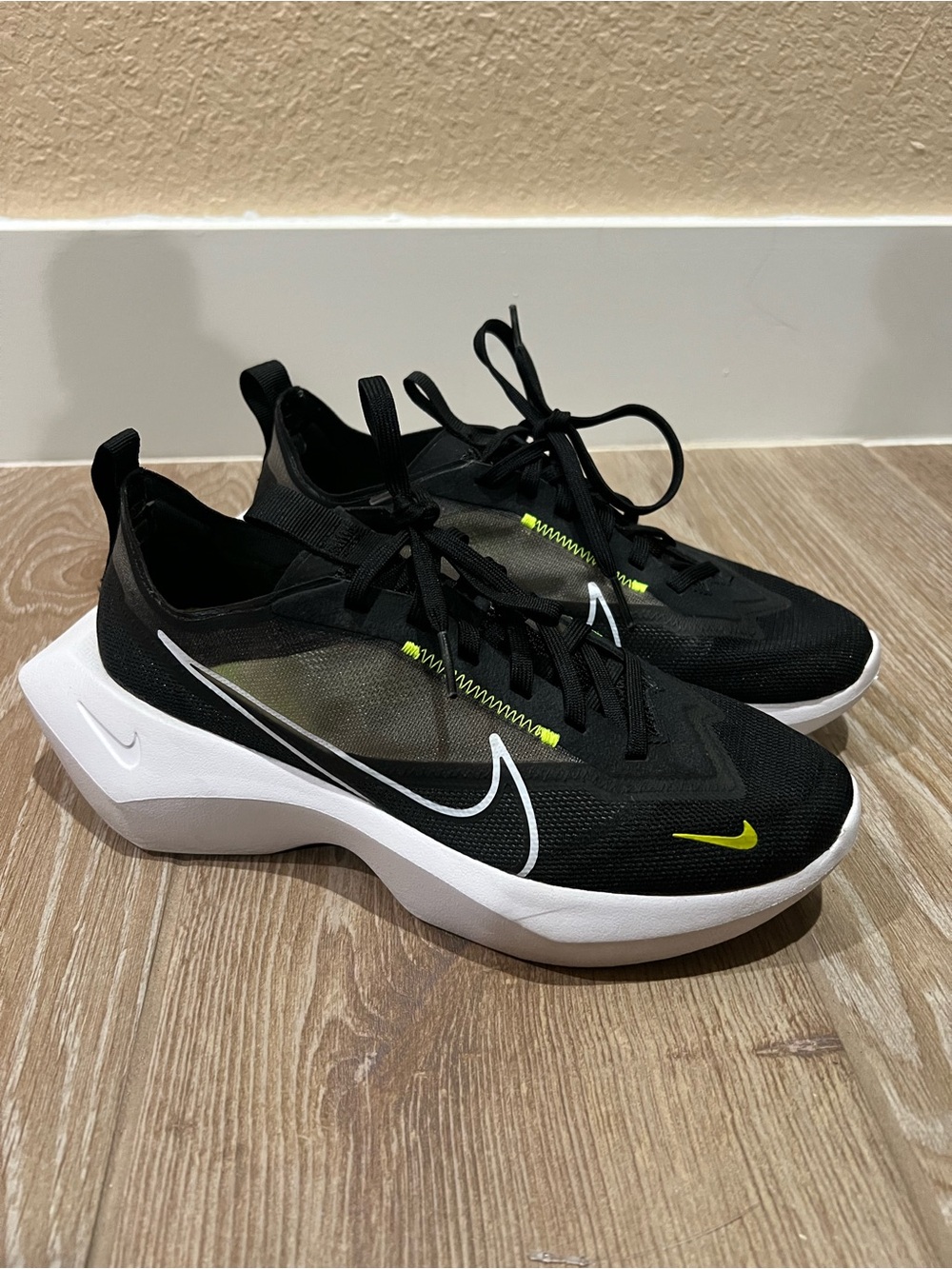 Women’s Nike Vista Lite